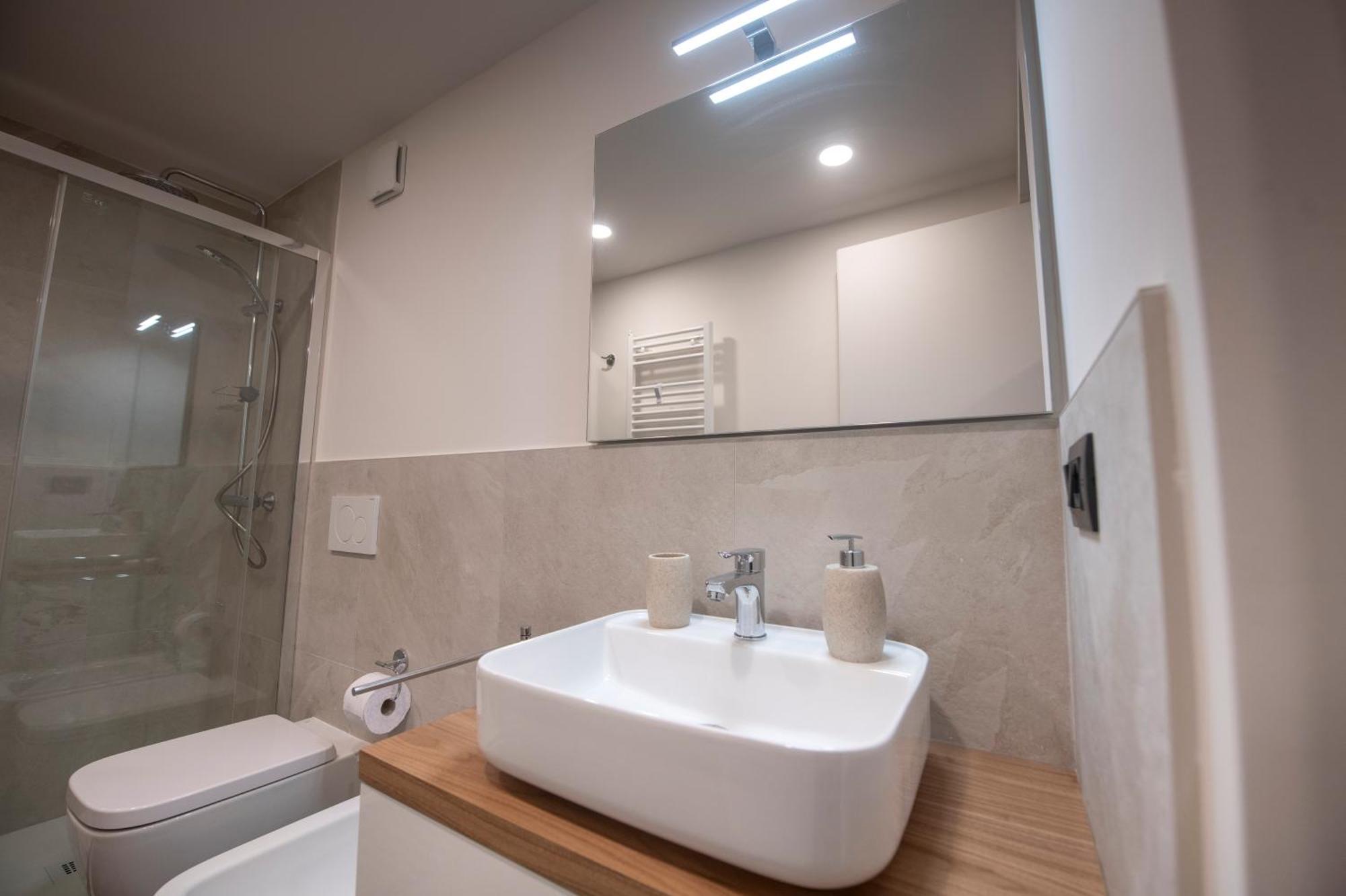 258 - The Loft In Largo Zecca - Luxury Nel Cuore Di Genova Экстерьер фото